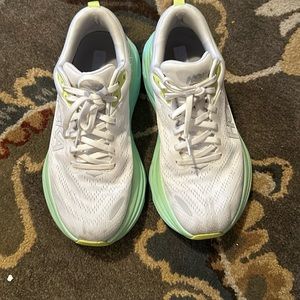 Hoka Bondi 8
